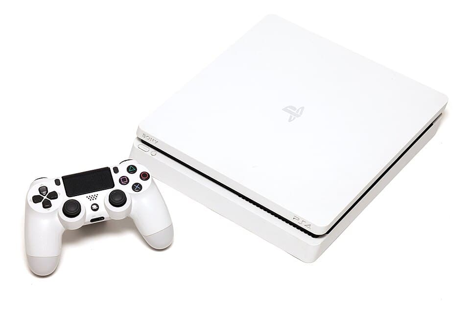 playstation 4 slim