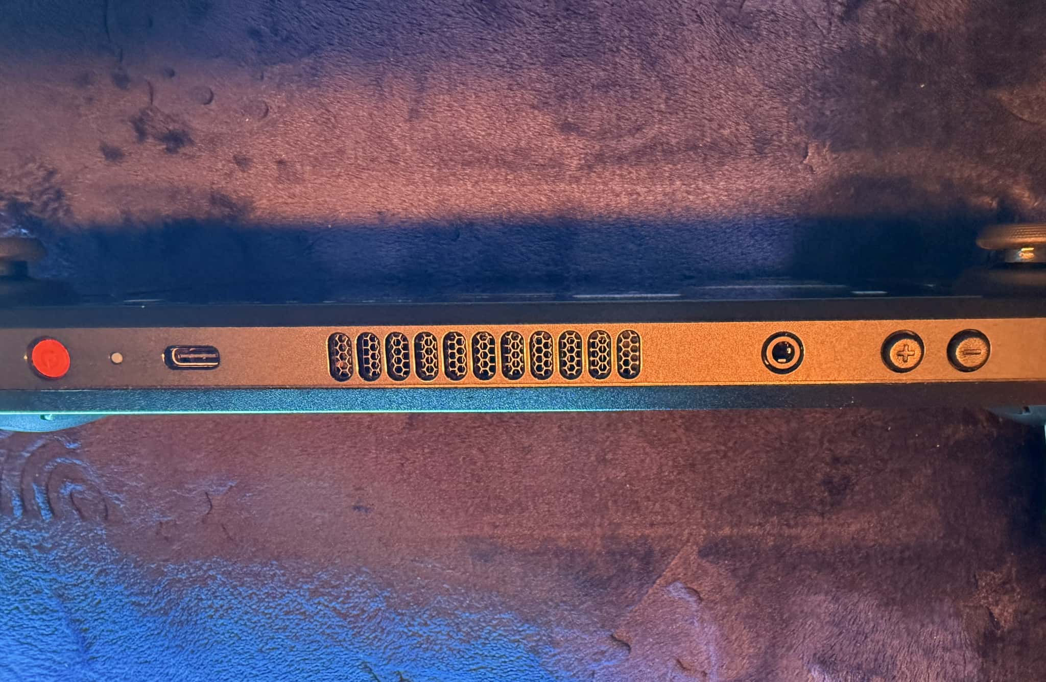 کنسول دستی استیم دک اولد (steam deck oled) - تصویر 2 از 14